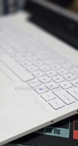 New Laptop HP Victus 16 16GB AMD Ryzen 7 SSD 1T