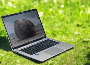 New Laptop HP EliteBook 830 G9 16GB Intel Core i5 SSD 512GB