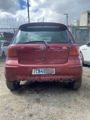 Toyota Vitz 1.0 FWD 3dr 2004 Red