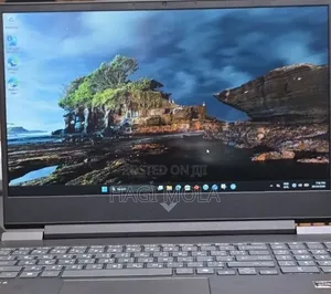 New Laptop HP Victus 15 16GB AMD Ryzen SSD 512GB