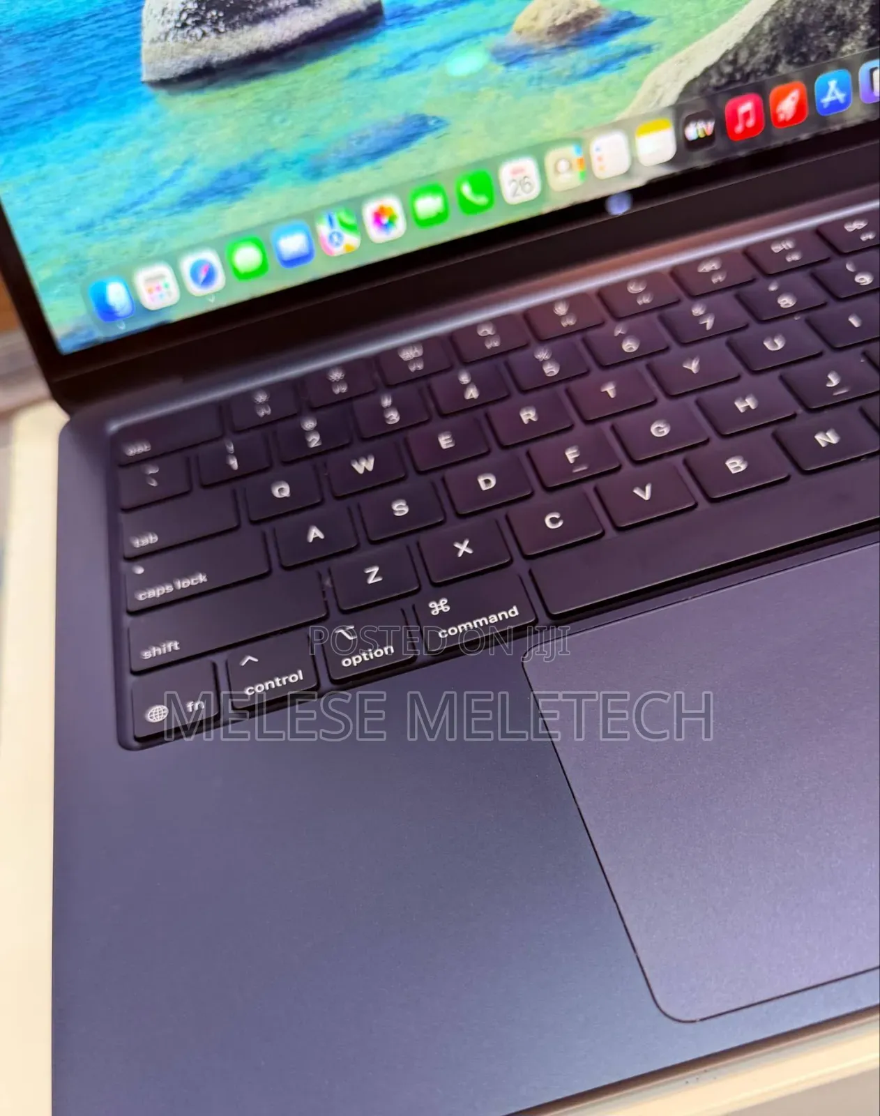 New Laptop Apple MacBook Air 2025 M4 16GB Apple M4 SSD 256GB