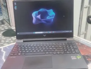 New Laptop HP Victus 16 16GB AMD Ryzen 5 SSD 512GB