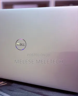 New Laptop Dell XPS 15 9530 16GB Intel Core i7 SSD 1T