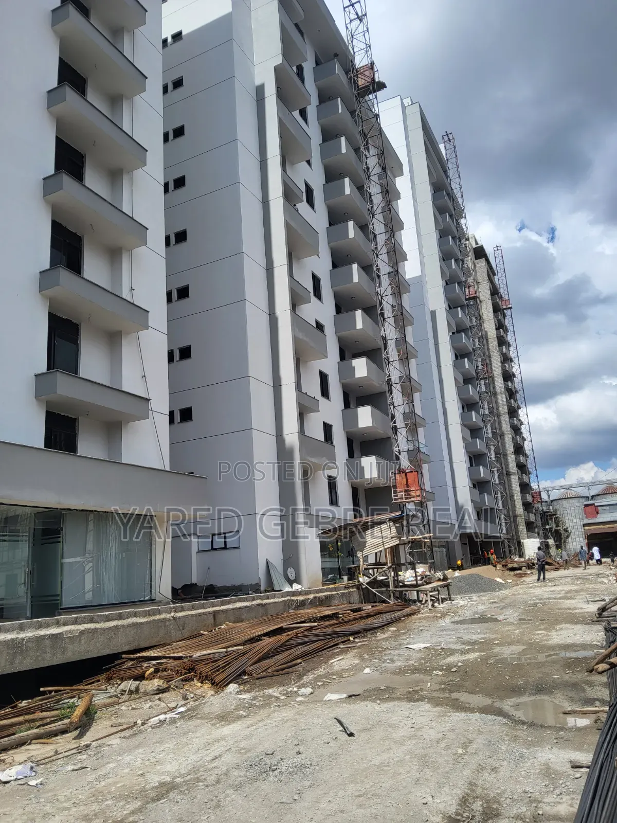4bdrm Apartment in Ghion Real Estate for sale