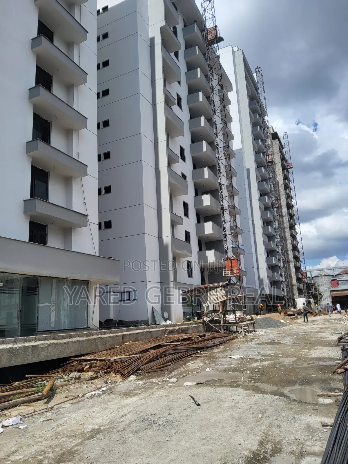 4bdrm Apartment in Ghion Real Estate for sale