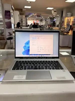 New Laptop HP EliteBook 830 G8 16GB Intel Core i7 SSD 512GB