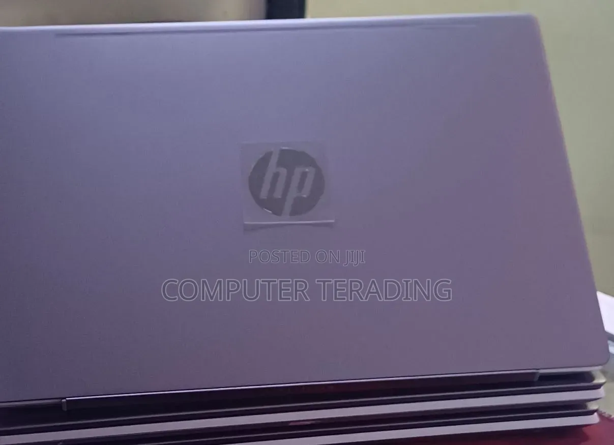 New Laptop HP Pavilion 15 8GB Intel Core i5 SSD 512GB
