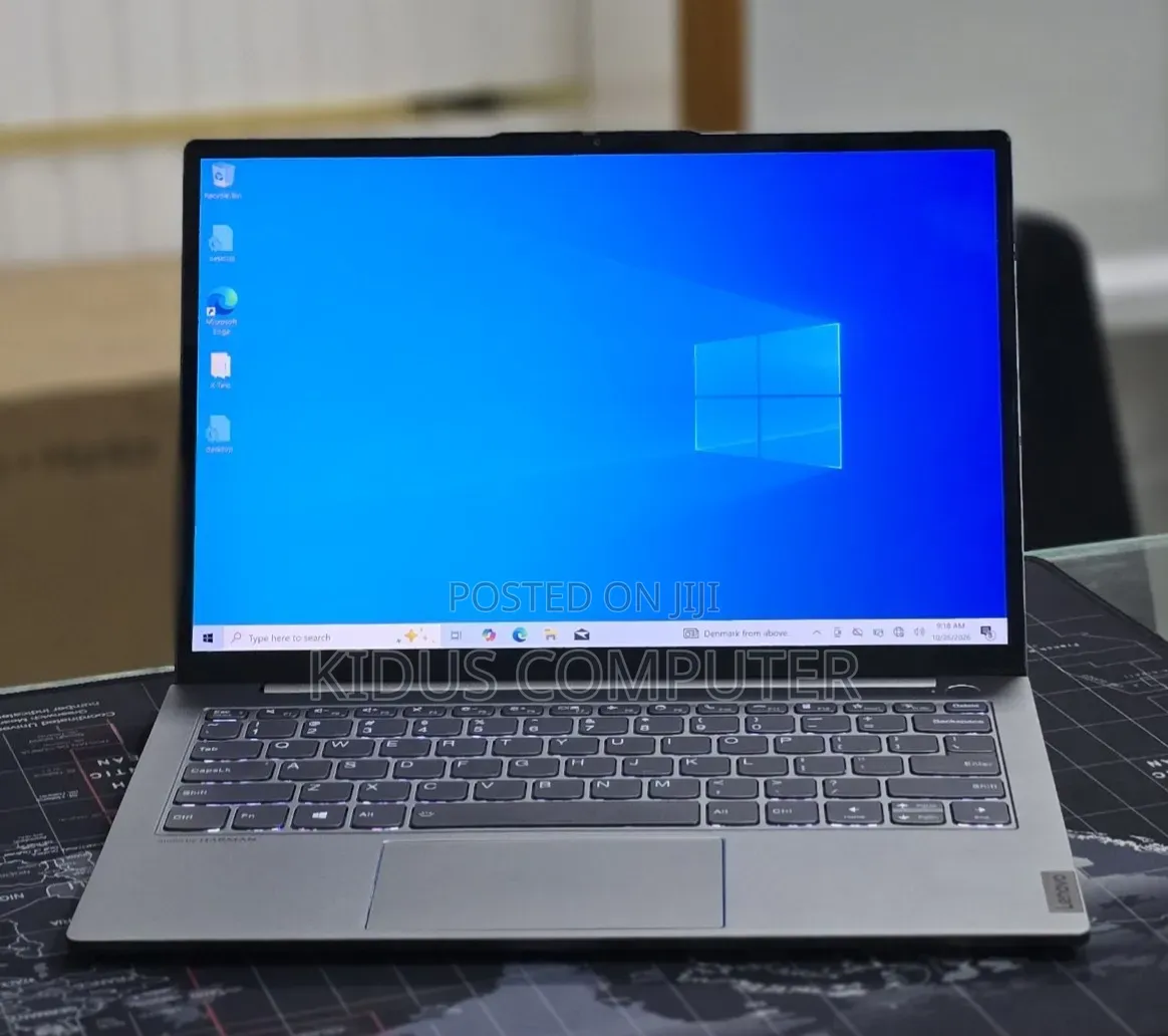 New Laptop Lenovo ThinkBook 13 16GB Intel Core i7 SSD 512GB