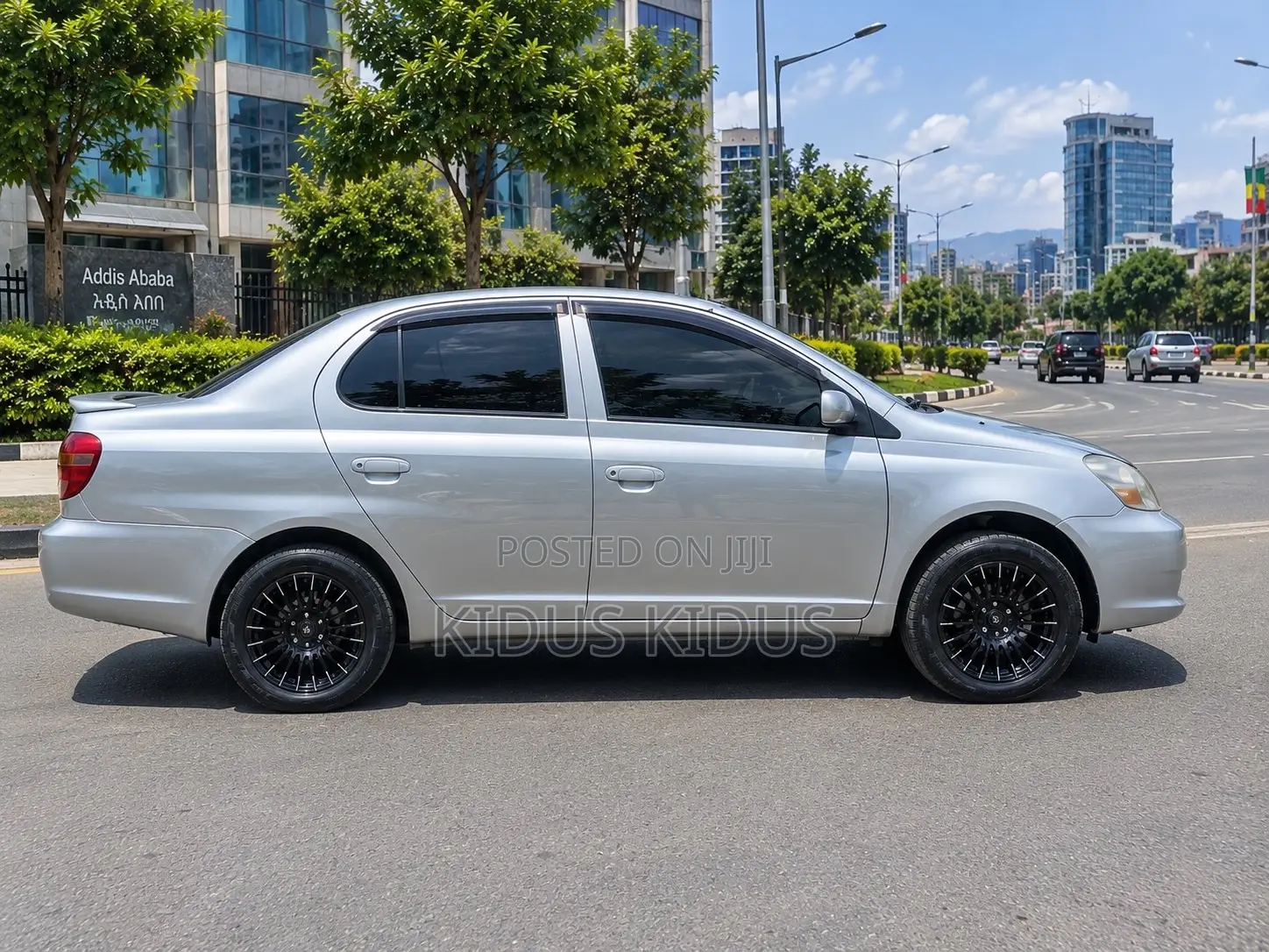 Toyota Platz 2005 Silver