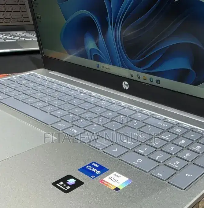 New Laptop HP Stream Notebook 16GB Intel Core i7 SSD 1T