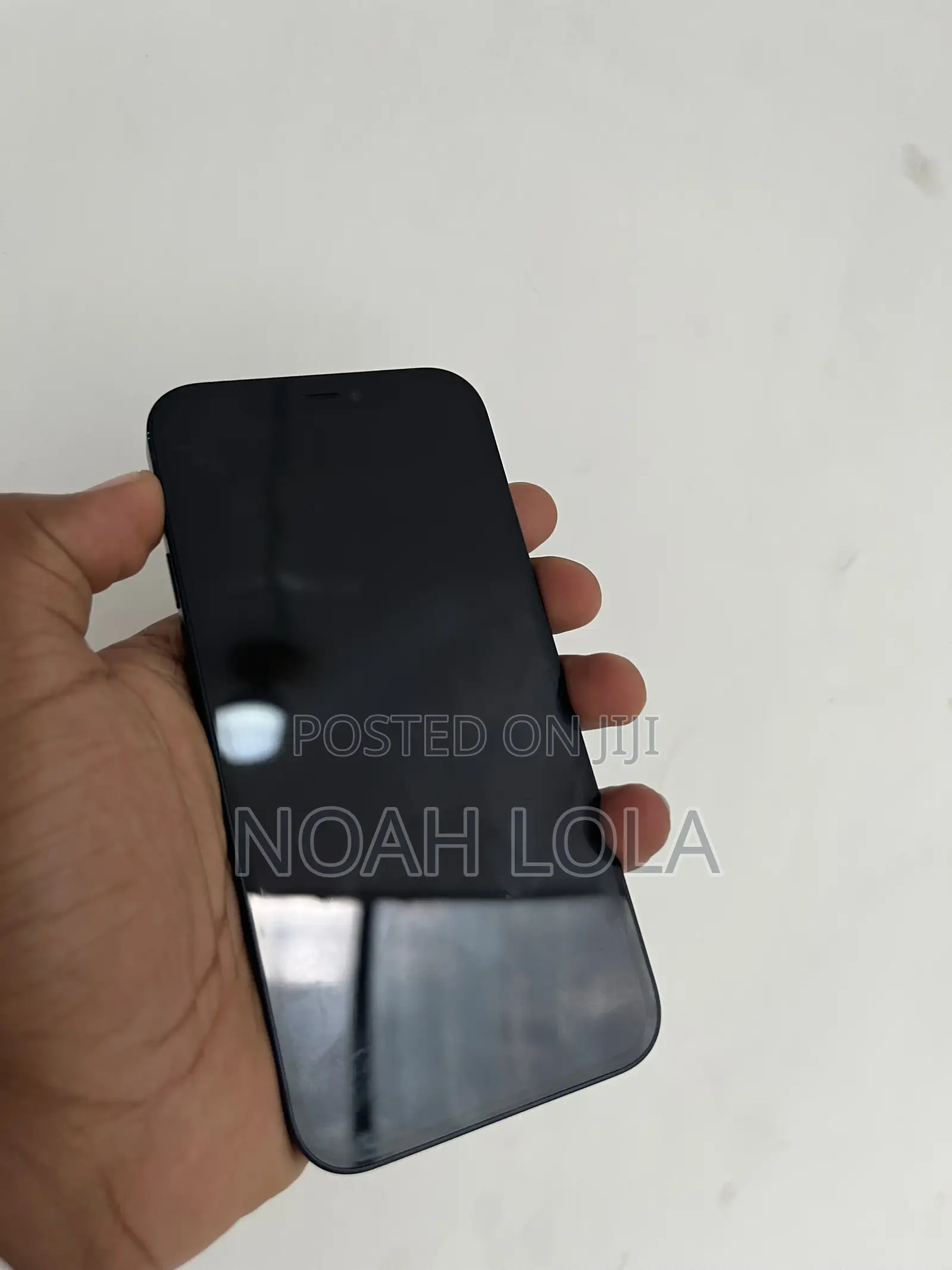 Apple iPhone 12 64 GB Black