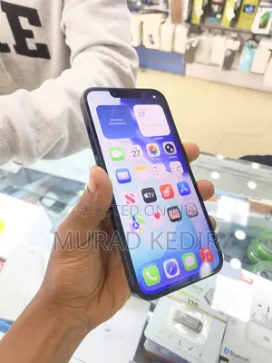 Apple iPhone 13 128 GB Black