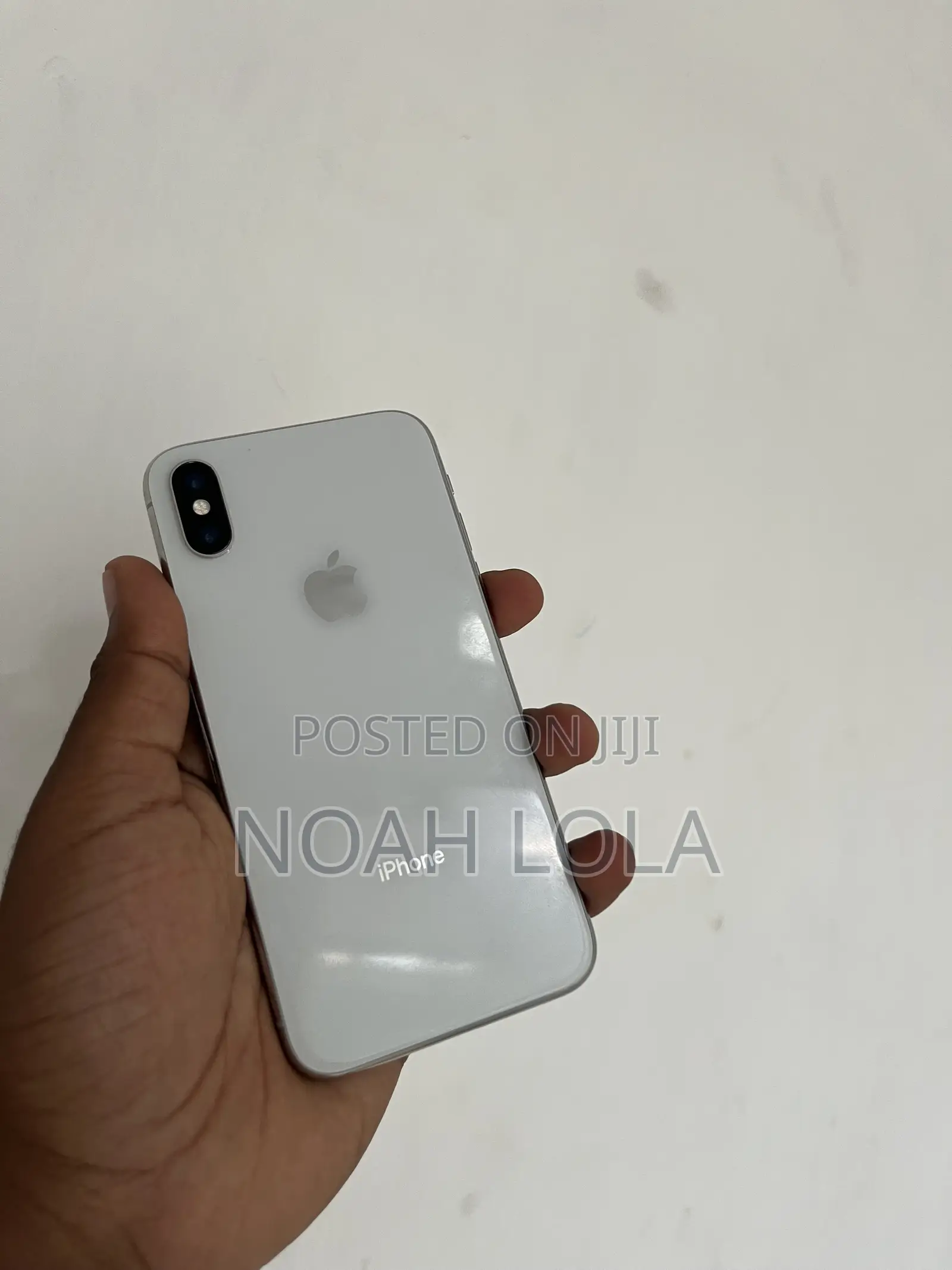 New Apple iPhone X 64 GB White