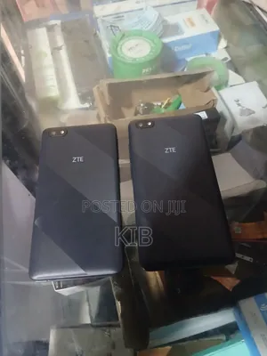 ZTE A520 32 GB Gray