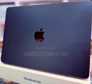 New Laptop Apple MacBook Air 2025 M4 16GB Apple M4 SSD 256GB