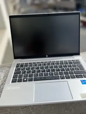 New Laptop HP EliteBook 830 16GB Intel Core i5 SSD 512GB