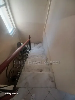 Furnished 5bdrm House in አአ, Bole for sale