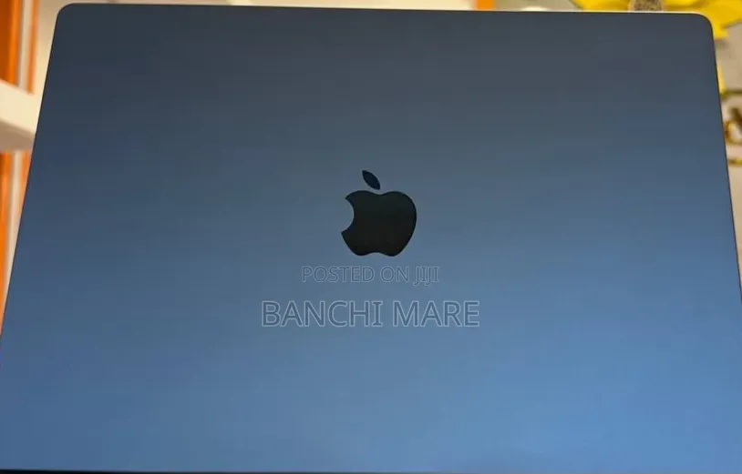 New Laptop Apple MacBook Pro 2021 M1 32GB Apple M1 SSD 512GB