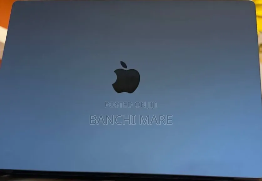 New Laptop Apple MacBook Pro 2021 M1 32GB Apple M1 SSD 512GB