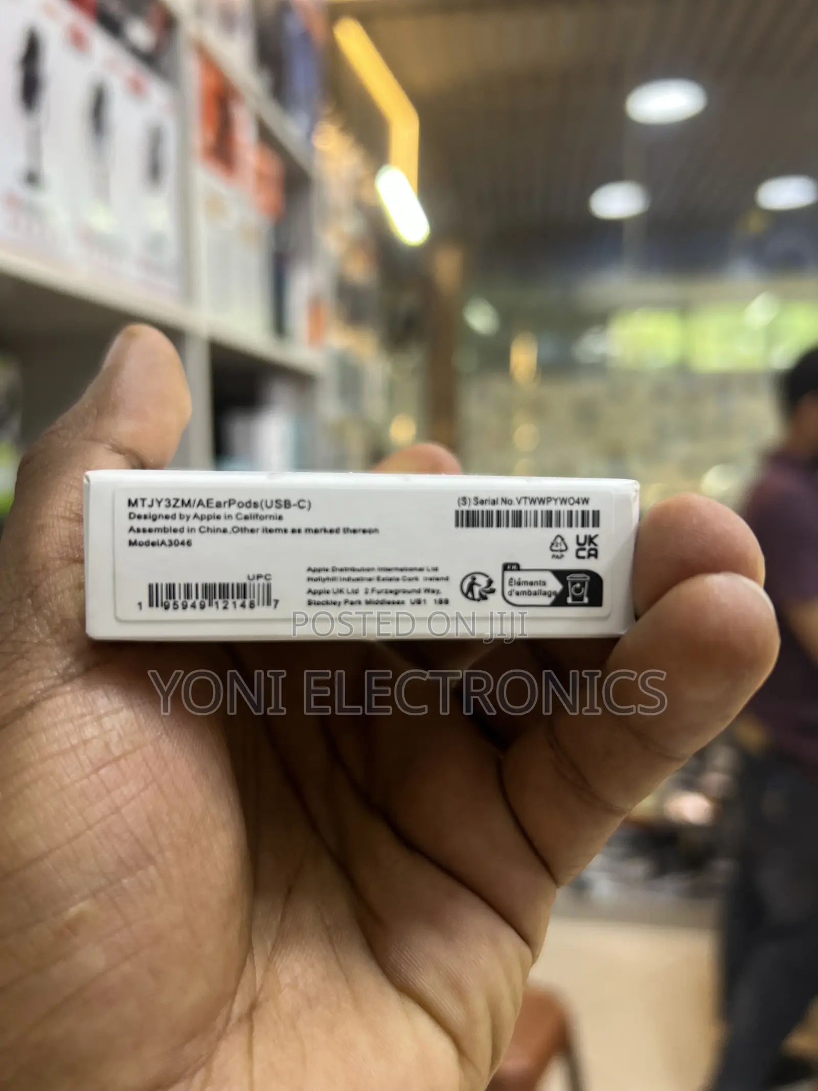 Apple EarPods With USB-C Connector