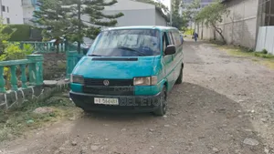 Volkswagen Eurovan 1997 Green