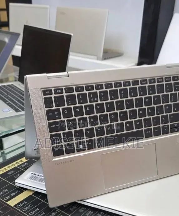 New Laptop HP EliteBook 830 G8 16GB Intel Core i5 SSD 512GB