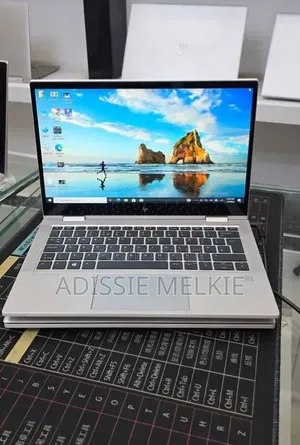 New Laptop HP EliteBook 830 G8 16GB Intel Core i5 SSD 512GB