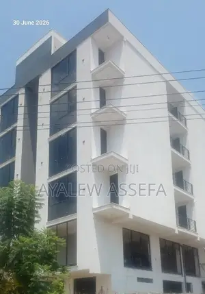 15bdrm Apartment in Akaky Kaliti for sale