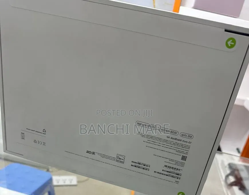 New Laptop Apple MacBook Air 2026 M5 16GB Apple M5 SSD 512GB