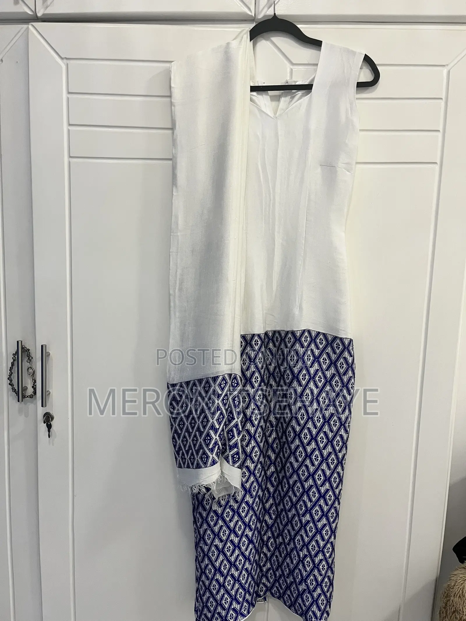 Saba Hager Libs/Traditional Dress