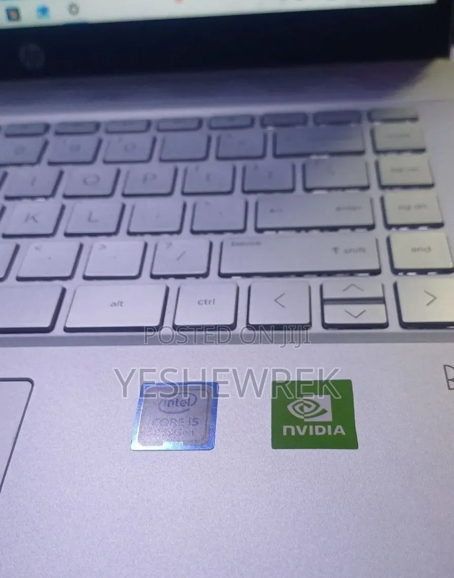 New Laptop HP Pavilion 15 8GB Intel Core i5 SSD 512GB