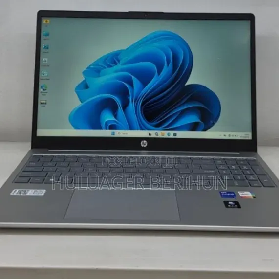 New Laptop HP Stream Notebook 16GB Intel Core i7 SSD 1T