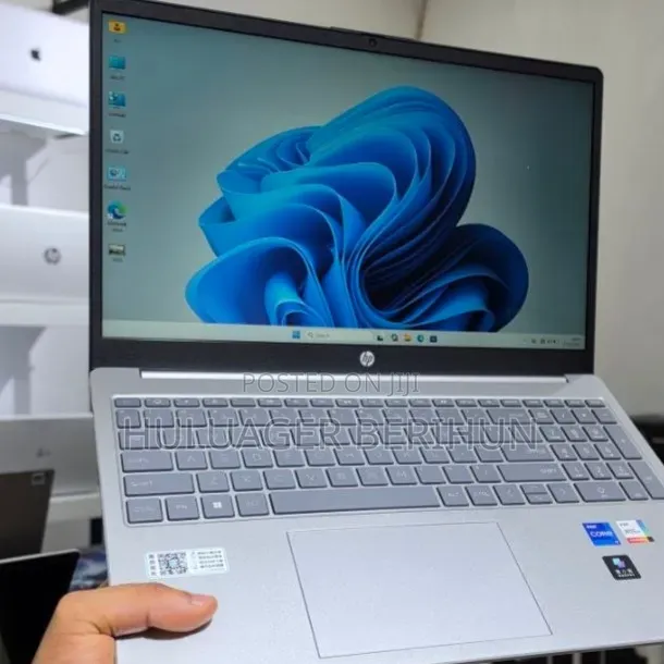 New Laptop HP Stream Notebook 16GB Intel Core i7 SSD 1T