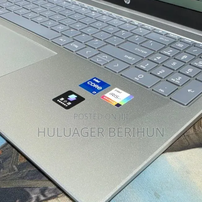 New Laptop HP Stream Notebook 16GB Intel Core i7 SSD 1T