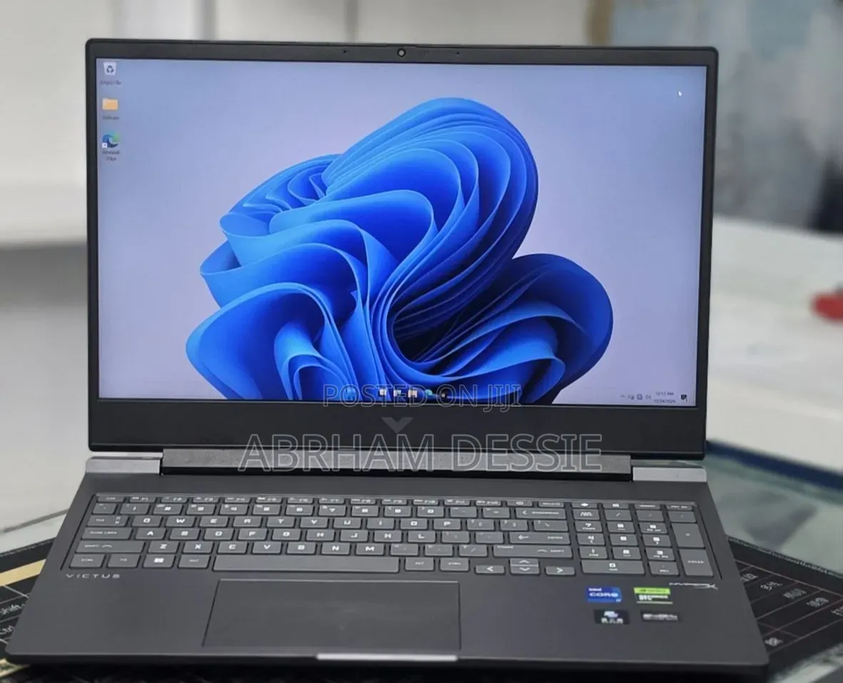 New Laptop HP 16GB Intel Core i7 SSD 1T