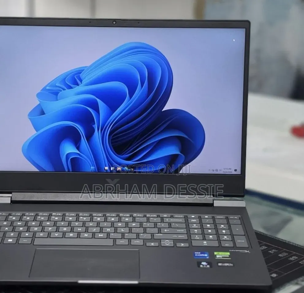 New Laptop HP 16GB Intel Core i7 SSD 1T