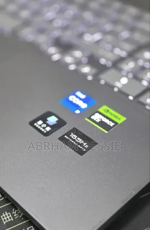 New Laptop HP 16GB Intel Core i7 SSD 1T