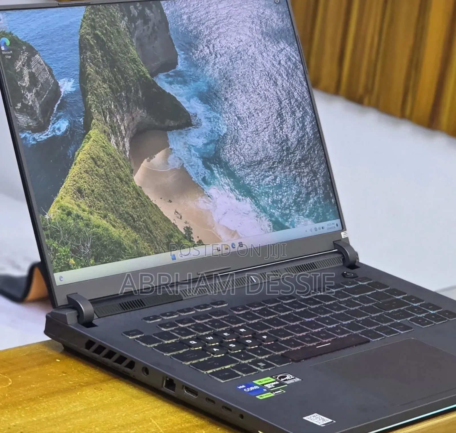 New Laptop Asus 16GB Intel Core i7 SSD 1T