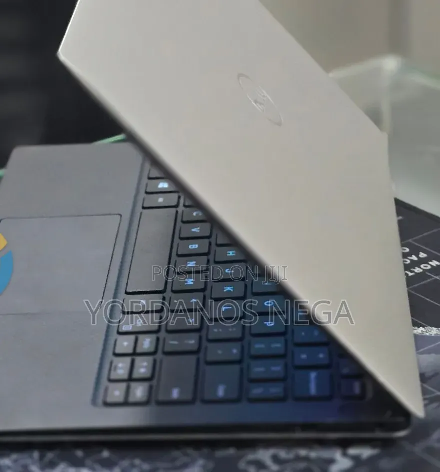 New Laptop Dell XPS 13 16GB Intel Core i7 SSD 512GB
