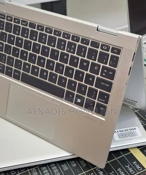 New Laptop HP EliteBook 830 G8 16GB Intel Core i5 SSD 512GB