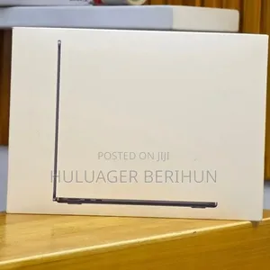 New Laptop Apple MacBook Air 2026 M5 16GB Apple M5 SSD 512GB