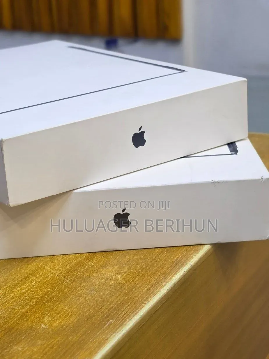 New Laptop Apple MacBook Air 2026 M5 16GB Apple M5 SSD 512GB