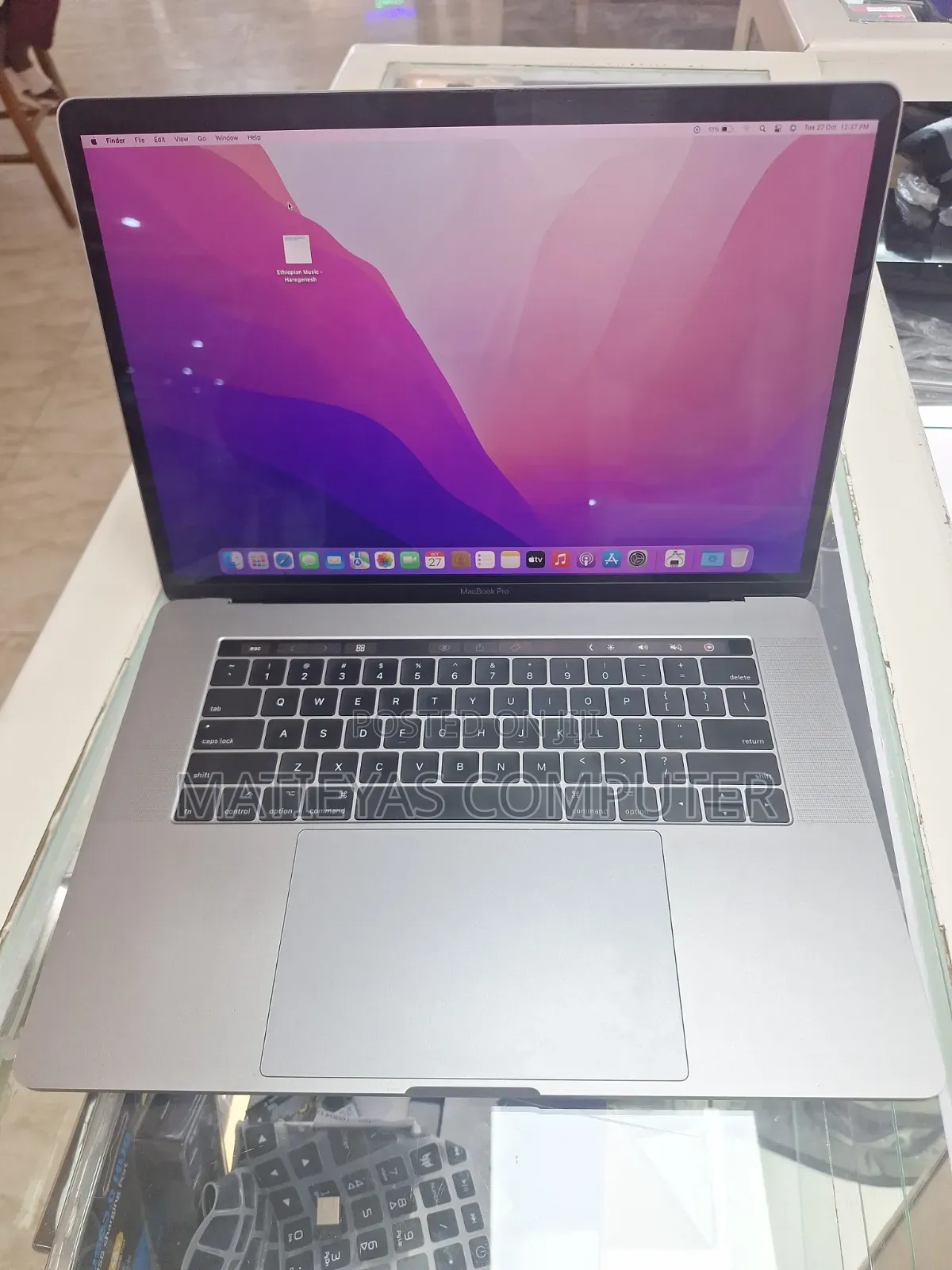 New Laptop Apple MacBook Pro 2016 16GB Intel Core i7 SSD 512GB