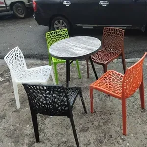 Plastic Chird