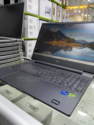 New Laptop HP Victus 15 16GB Intel Core i7 SSD 512GB