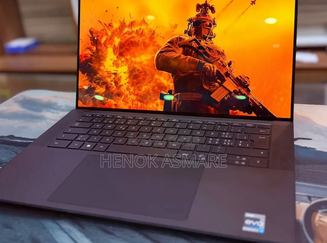 New Laptop Dell XPS 15 16GB Intel Core i7 SSD 1T