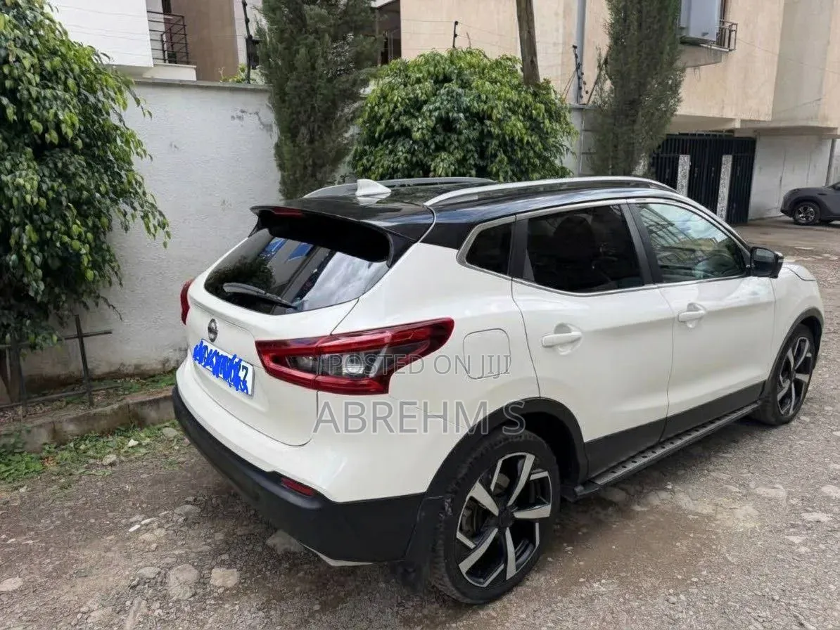 Nissan Qashqai 2018 White