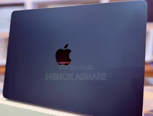 New Laptop Apple MacBook Air 2025 M4 16GB Apple M4 SSD 256GB