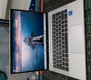 New Laptop HP EliteBook 830 G8 16GB Intel Core i5 SSD 512GB