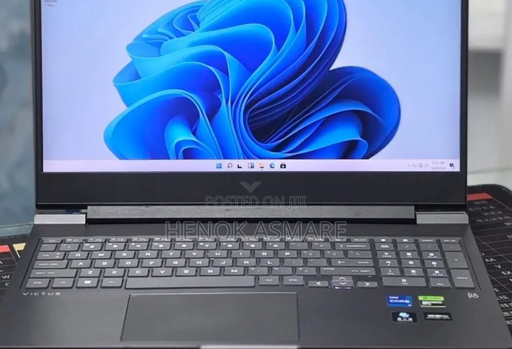 New Laptop HP Victus 16 16GB Intel Core i7 SSD 1T